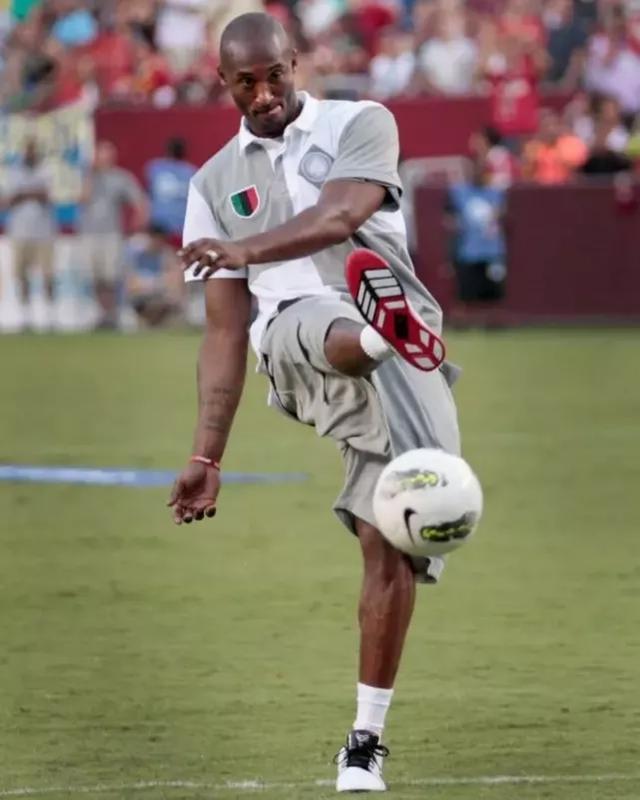 [NBA-湖人] 湖人更新背靠背客战马刺伤情报告：詹姆斯出战成疑