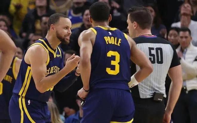 ESPN：帕奎塔冬窗可能将留在西汉姆，但想在世界杯后离队