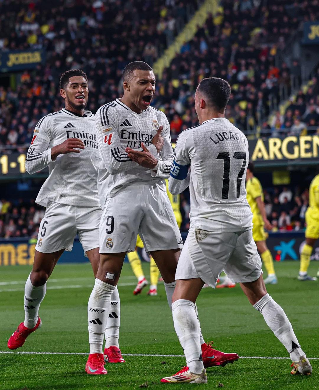 球衣颜色相近？当值主裁把维罗纳与乌迪内斯搞混了