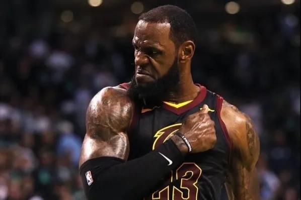 奇兵！泰森15中11轰24分，第三节独砍16分