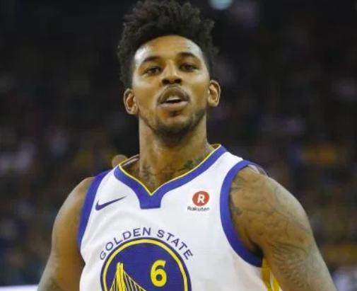 德州扑克选手心理博弈案例分析