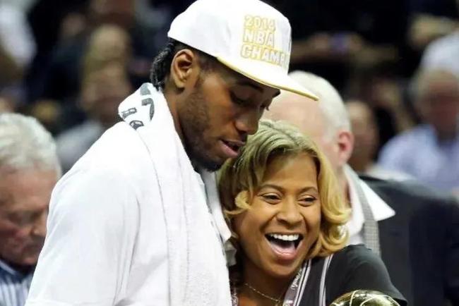 棒球与中产阶级生活方式周末去球场看球的美国传统